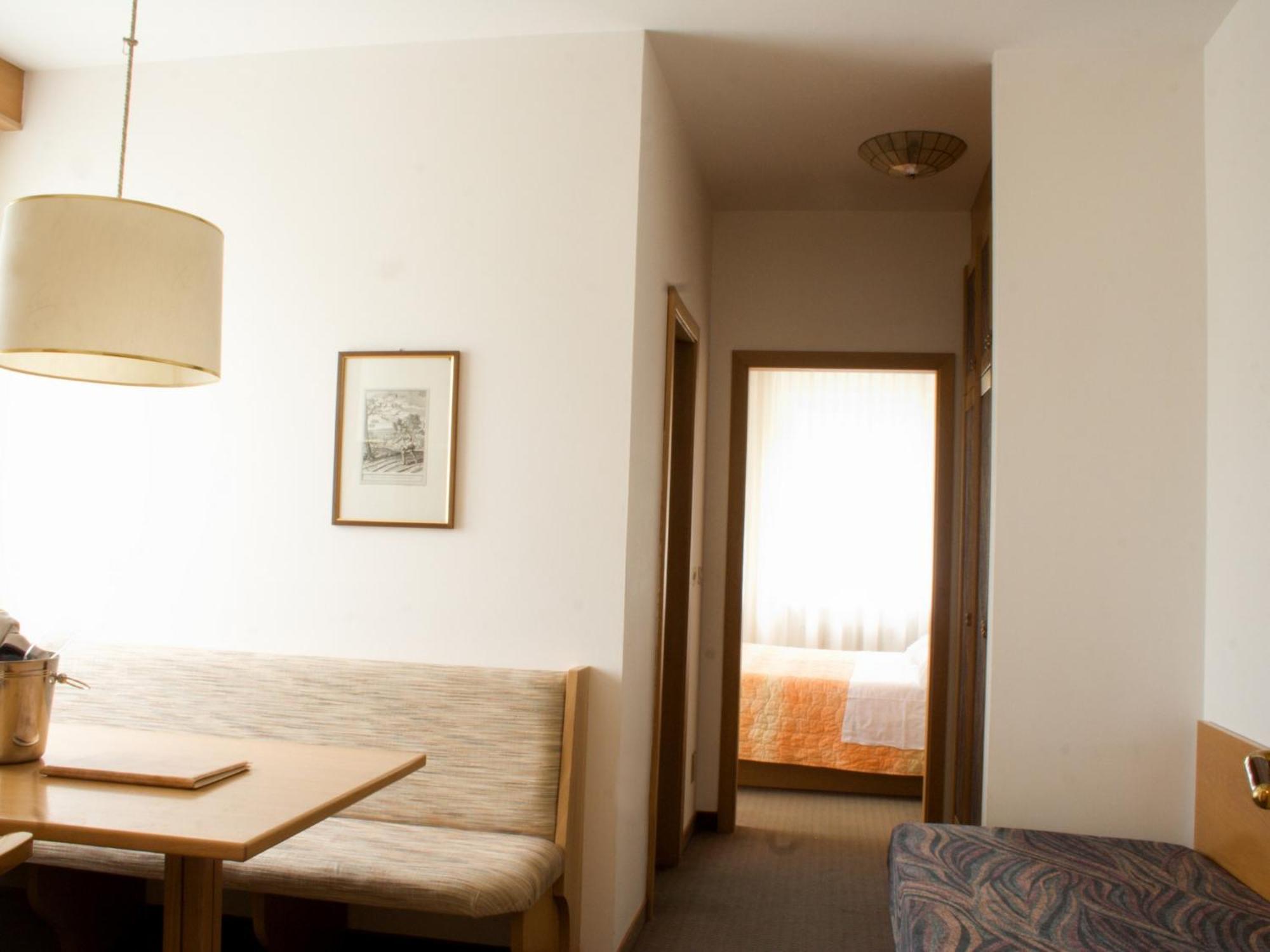 Hotel Villa Regina Levico Terme Eksteriør bilde