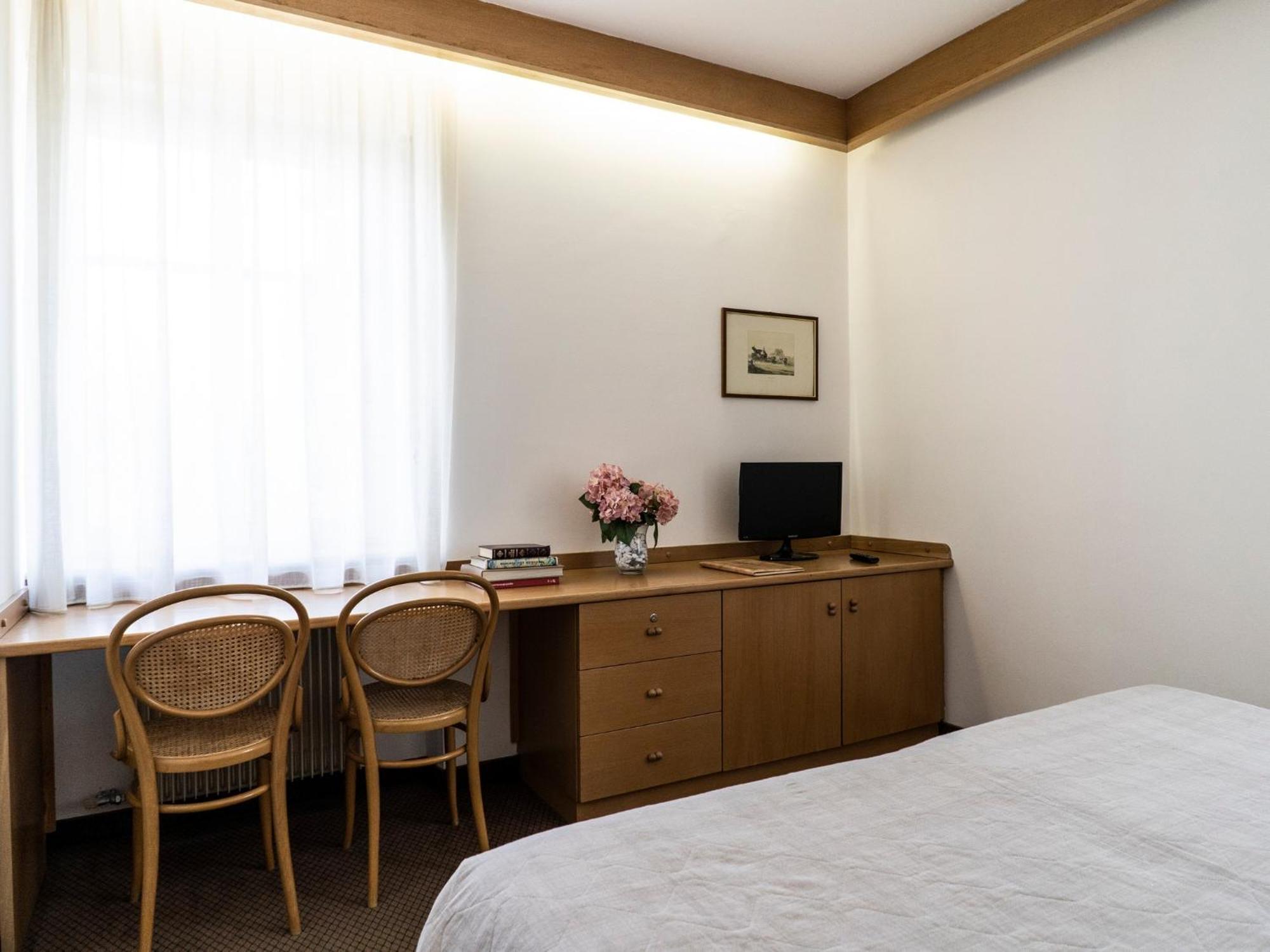 Hotel Villa Regina Levico Terme Eksteriør bilde