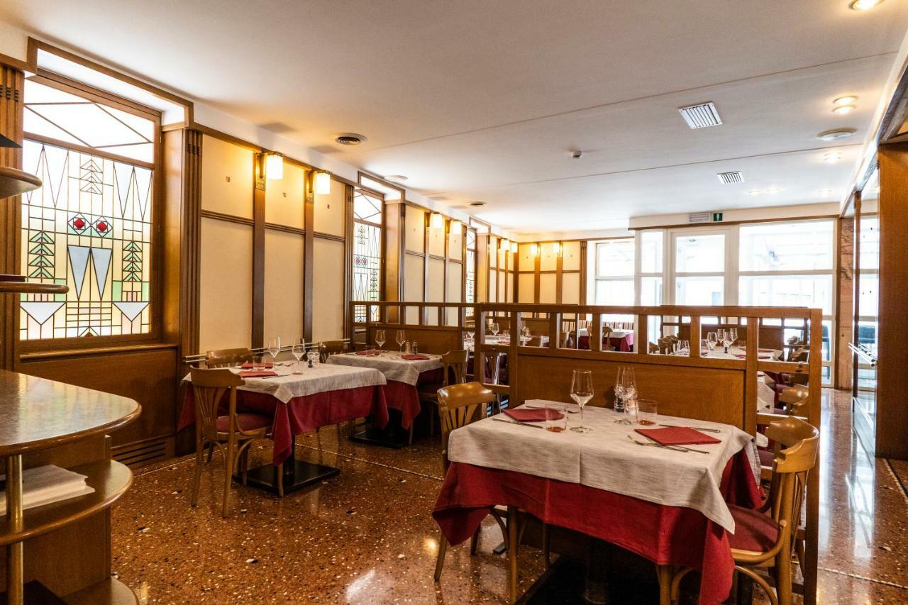 Hotel Villa Regina Levico Terme Eksteriør bilde
