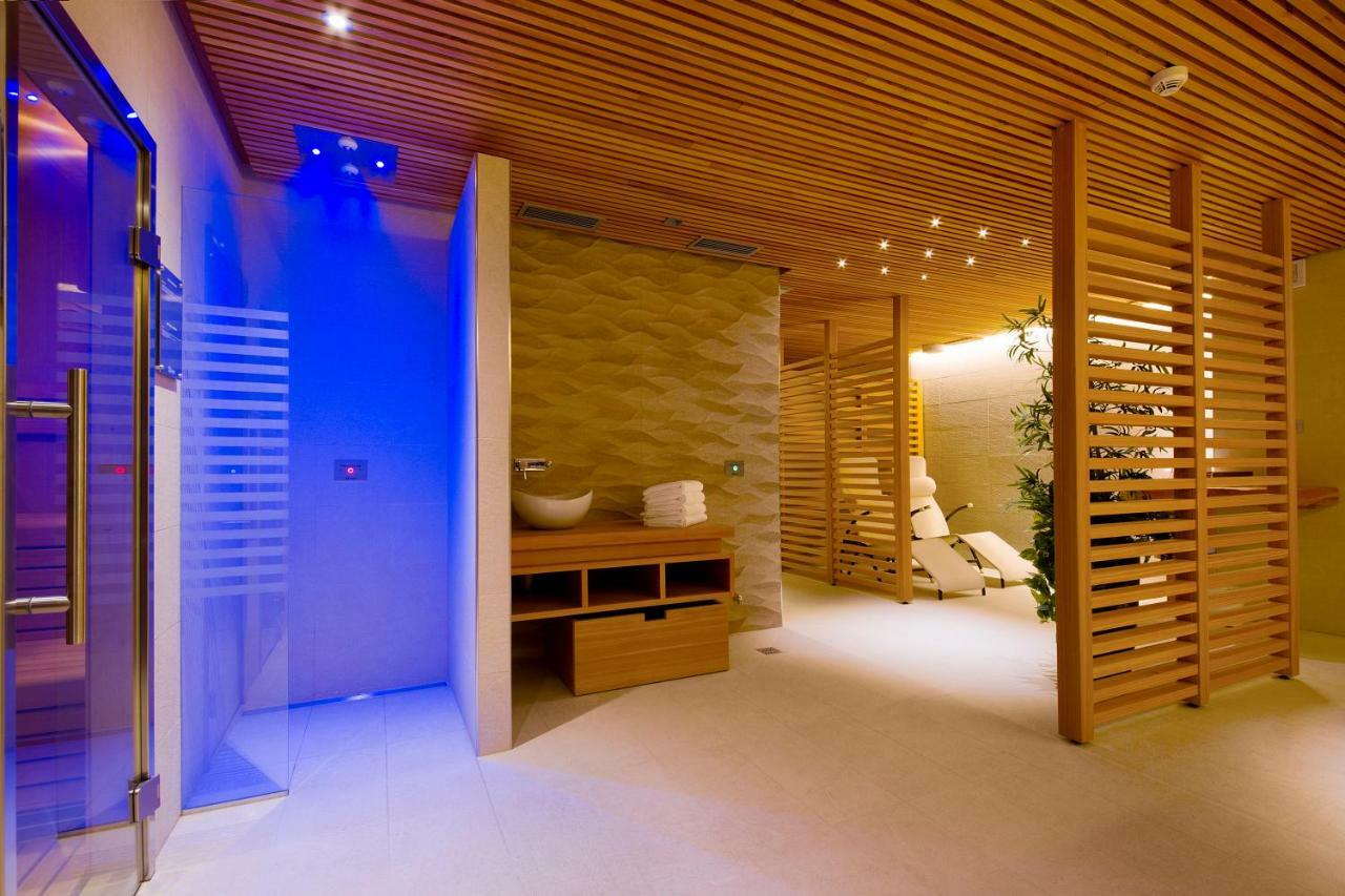 Hotel Villa Regina Levico Terme Eksteriør bilde